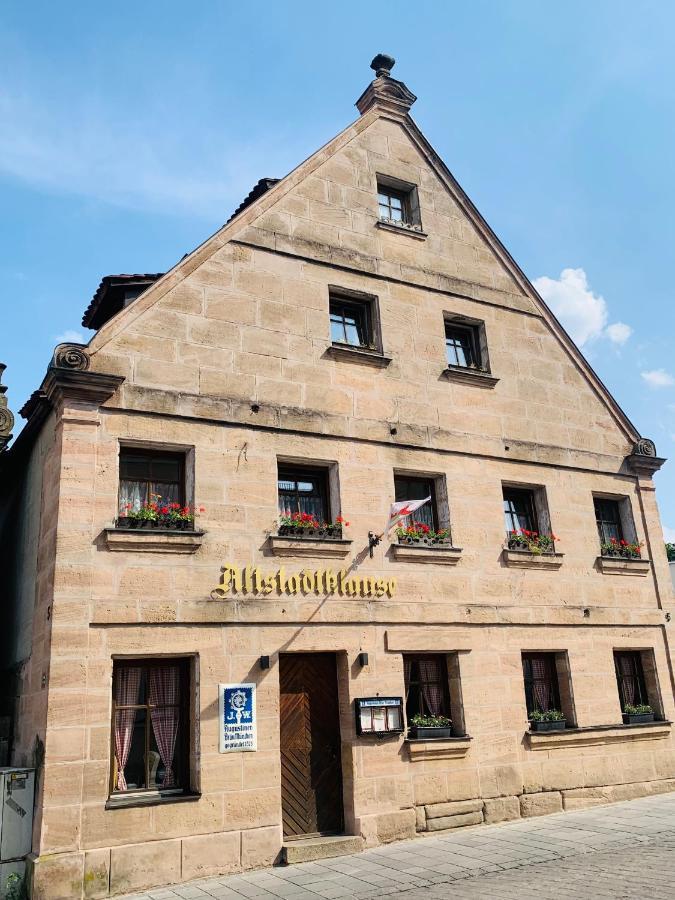 Altstadtpension Zirndorf Buitenkant foto